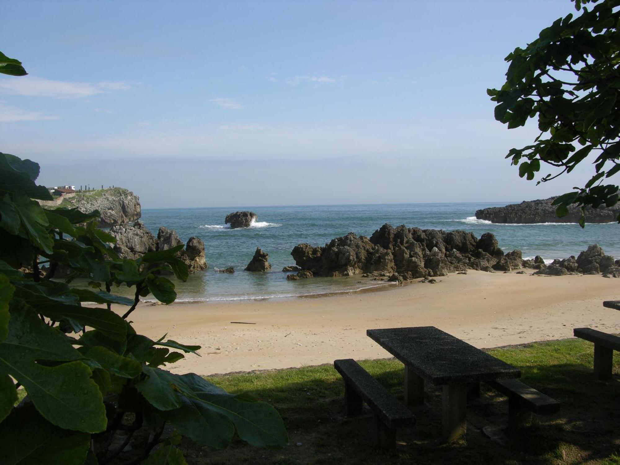 Apartamentos Silken Playa De Toro Llanes Eksteriør bilde
