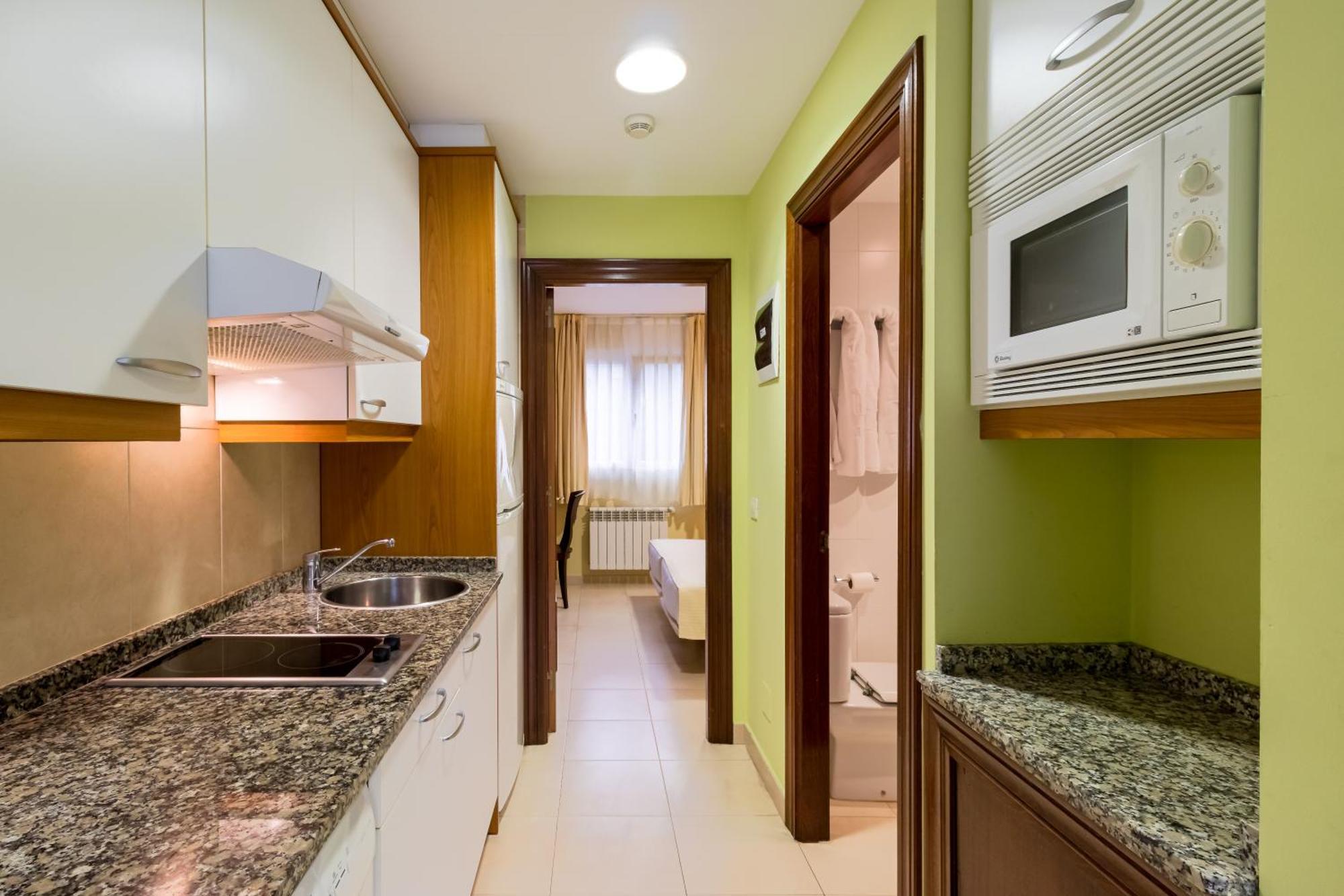 Apartamentos Silken Playa De Toro Llanes Eksteriør bilde