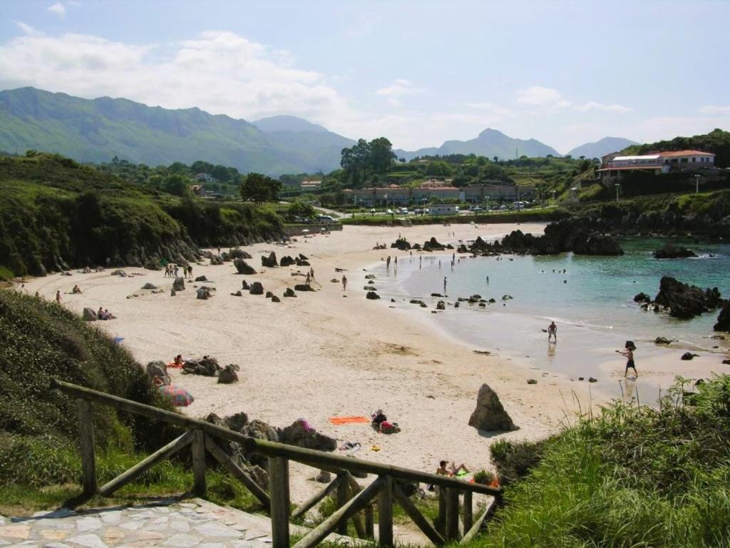 Apartamentos Silken Playa De Toro Llanes Eksteriør bilde